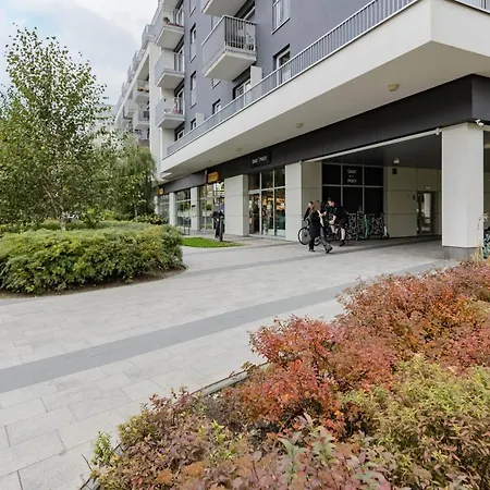 Lägenhet Wola With Balcony Sokolowska By Renters